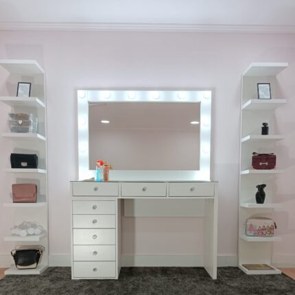 vanity table with mirror