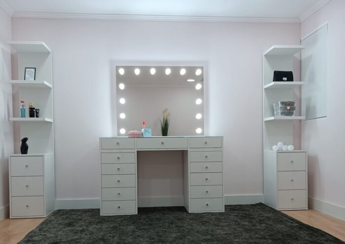vanity table with mirror