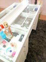 vanity table with mirror