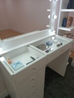 makeup vanity desk
