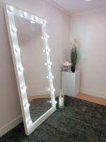 vanity mirror with lights