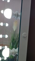 Frameless mirror