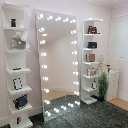 Frameless mirror