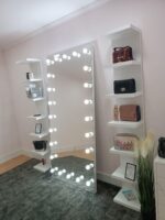 Frameless mirror