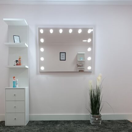 mirror with lights