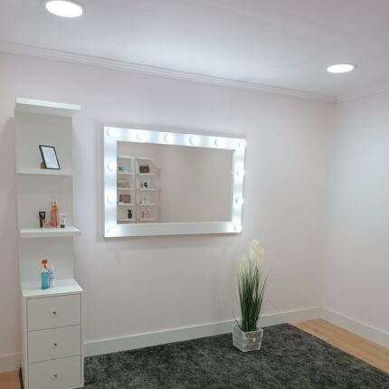 led mirror