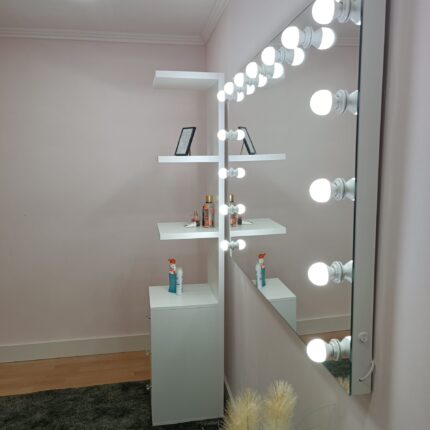 led makeup mirror