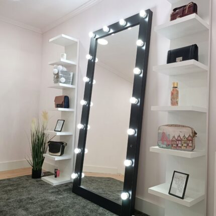 wall vanity mirror
