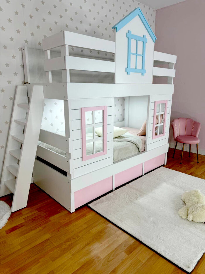 Comfortable bunk bed
